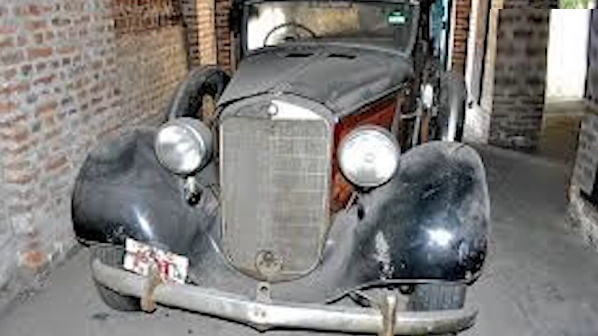 Nepal king Mercedes Benz 