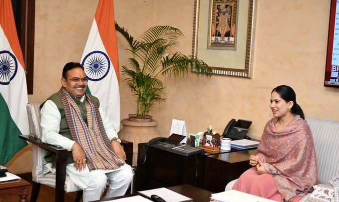 जया किशोरी का सिंपल लुक