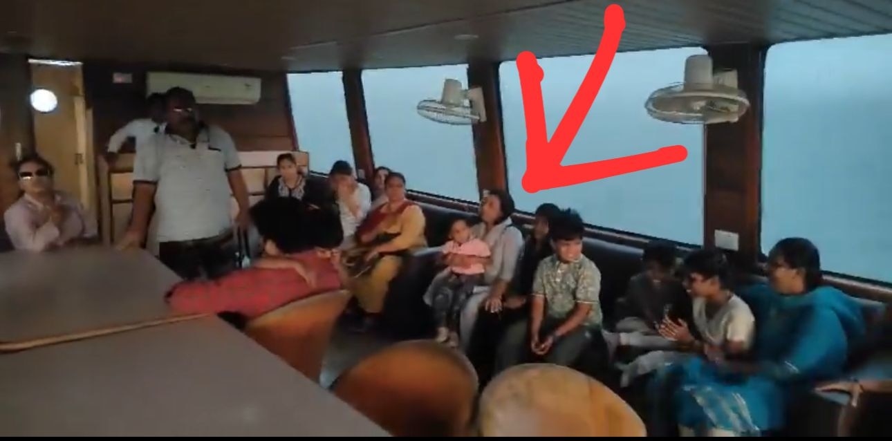 मां-बेटे की आखिरी तस्वीर बनी सबसे दर्दनाक पल