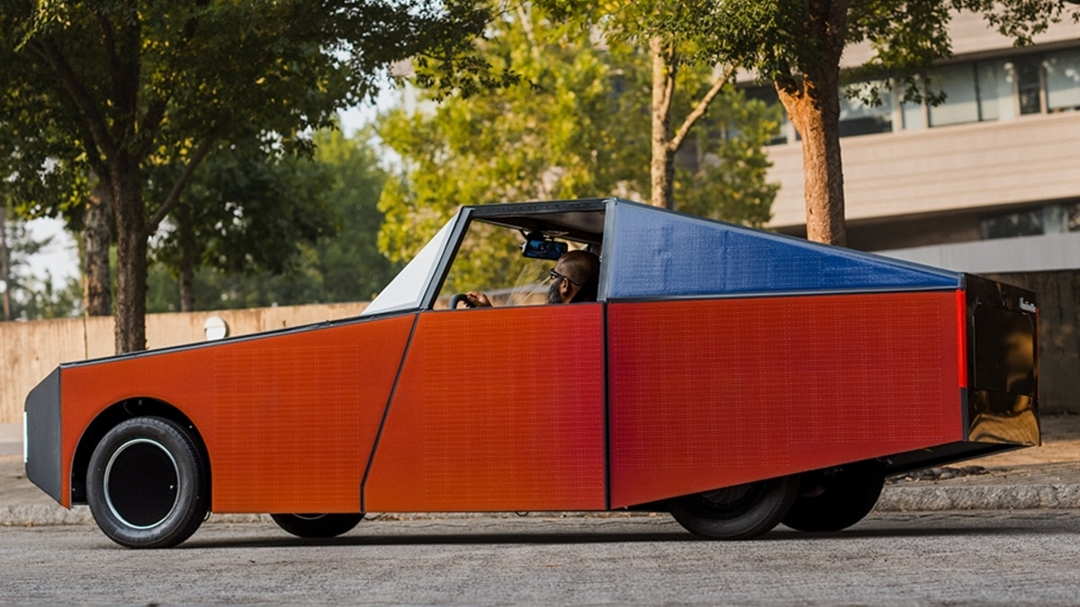 Luminetta solar electric car