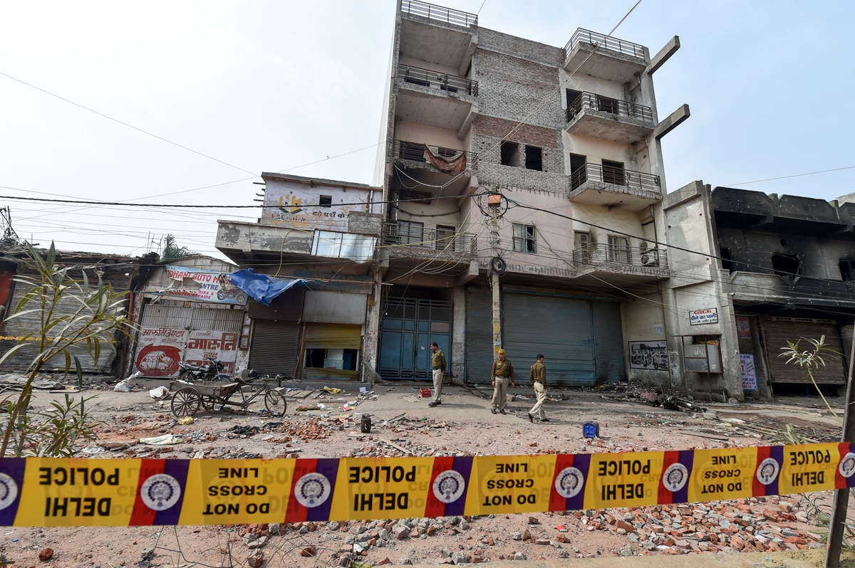 tahir hussain house photo