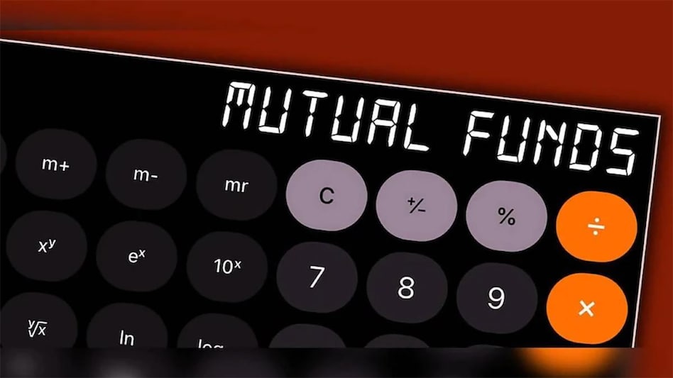 Simply put, passive funds are those that replicate a particular index or a benchmark Simply put, passive funds are those that replicate a particular index or a benchmark