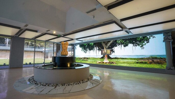The design of the museum building is inspired by the theme of rising India, shaped and molded at the hands of its leaders. It incorporates sustainable and energy conservation practices as no tree has been felled or transplanted. The design of the museum building is inspired by the theme of rising India, shaped and molded at the hands of its leaders. It incorporates sustainable and energy conservation practices as no tree has been felled or transplanted.