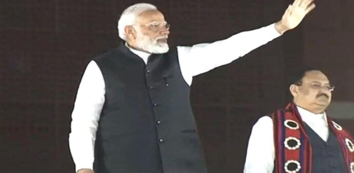 The Centre raised dearness allowance (DA) by 4 per cent The Centre raised dearness allowance (DA) by 4 per cent