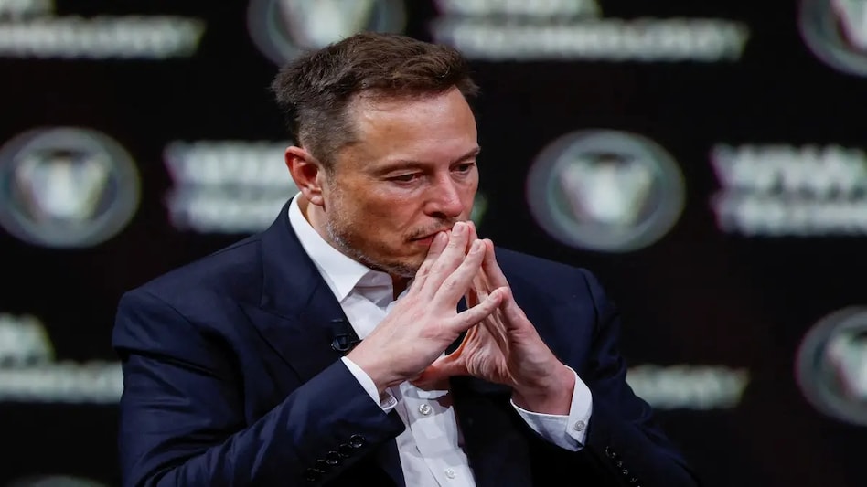 Walter Isaacson's highly anticipated biography of Elon Musk successfully deconstructs the life of the Tesla founder Walter Isaacson's highly anticipated biography of Elon Musk successfully deconstructs the life of the Tesla founder