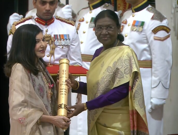 Alka Yagnik's Padma Bhushan Alka Yagnik's Padma Bhushan