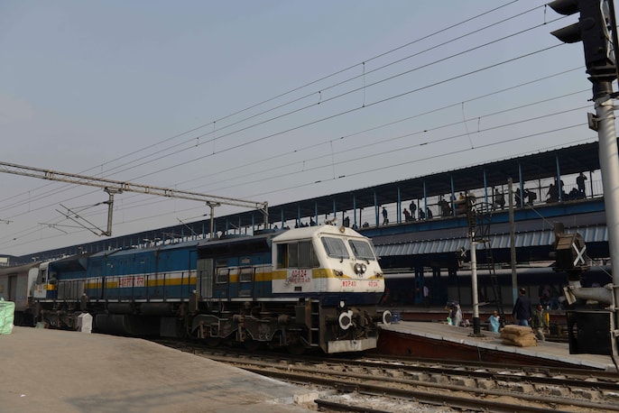 The route covers major Uttar Pradesh and North Bihar stations The route covers major Uttar Pradesh and North Bihar stations