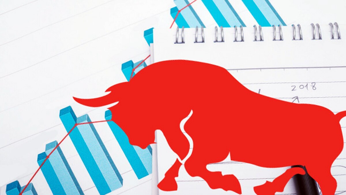 Sectorally, except auto, metal and pharma stocks, all the other indices traded in the green, with 2% rise in PSU bank stocks, followed by marginal gains in banking and IT stocks.