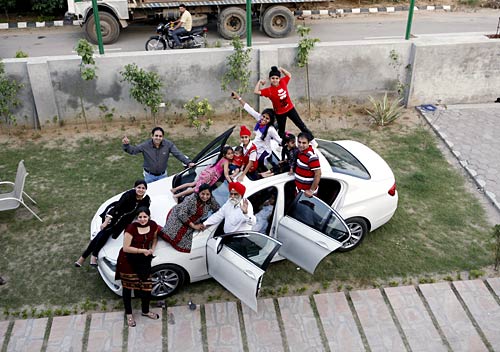 Honey Money: The story of Kashmir Apiaries