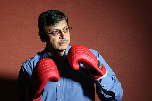 iGate, the billion dollar wannabe