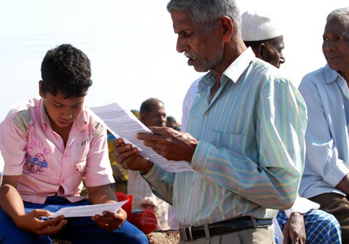 Villagers protest against Jaitapur nuclear plant