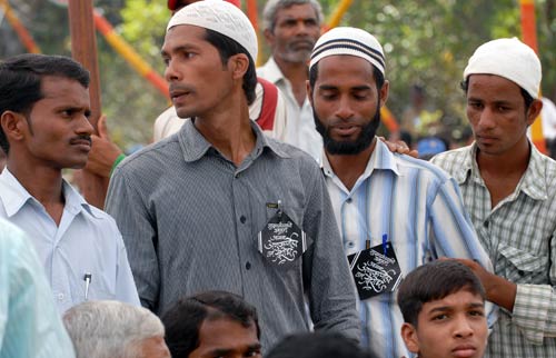 Villagers protest against Jaitapur nuclear plant