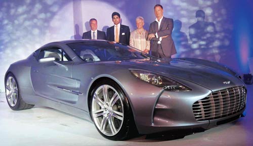 Aston Martin rolls on Indian streets