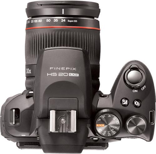 Snazzy digicams take on DSLRs