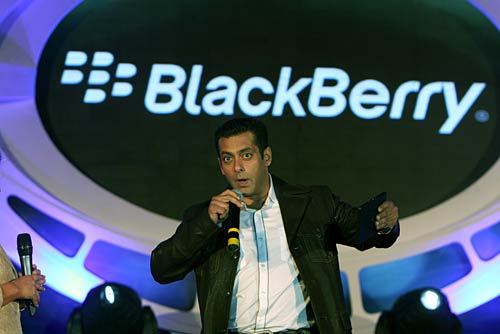 Salman launches BlackBerry PlayBook