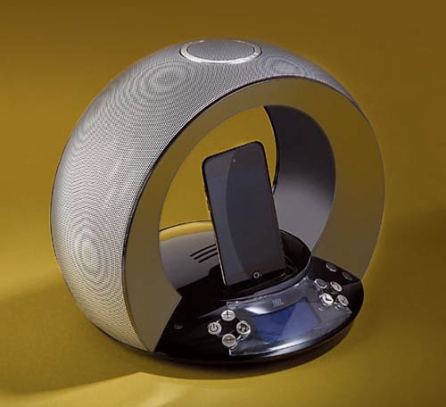 Review: Cool gadgets that hit stores