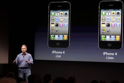 Apple CEO Tim Cook's first launch: iPhone 4S