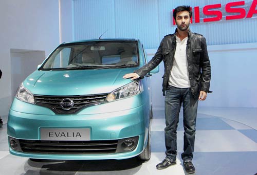 B-town stars sizzle at Auto Expo 2012