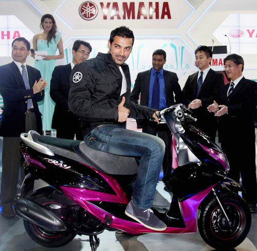 B-town stars sizzle at Auto Expo 2012