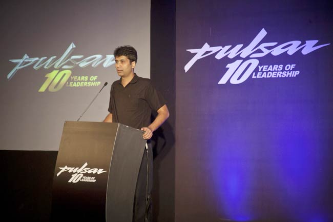 Bajaj Auto unveils Pulsar 200NS