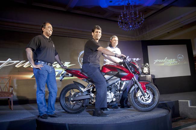 Bajaj Auto unveils Pulsar 200NS