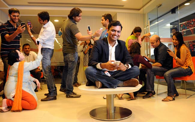 Indians catch the Apps fever