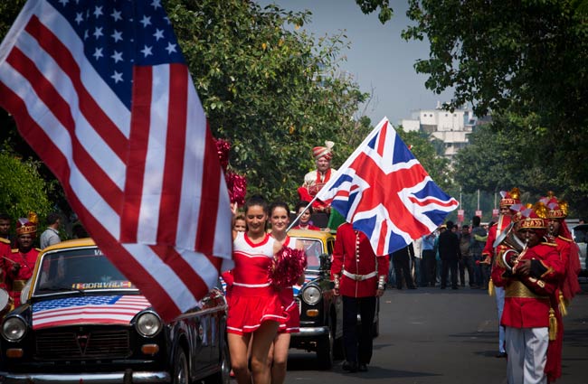 Branson re-launches Virgin's Mumbai-London flights in style