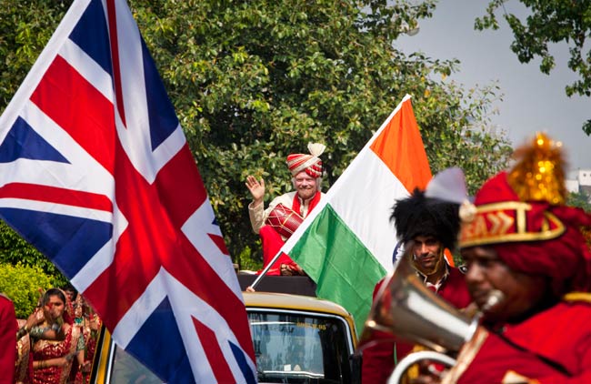 Branson re-launches Virgin's Mumbai-London flights in style