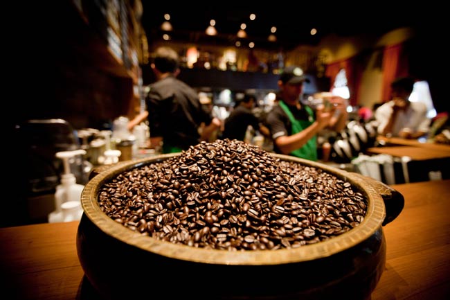 Queuing up for coffee @ Starbucks, Mumbai