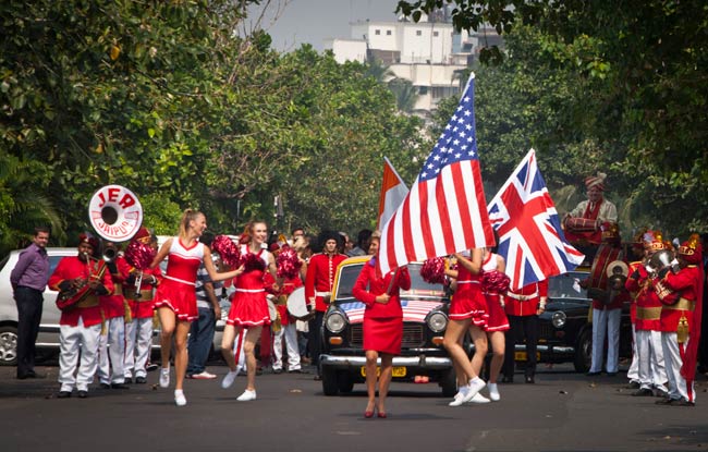 Branson re-launches Virgin's Mumbai-London flights in style