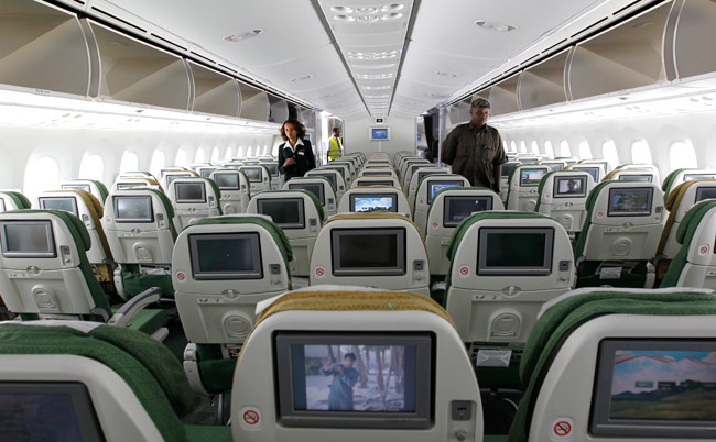 Ethiopian Airlines first to resume Dreamliner flights