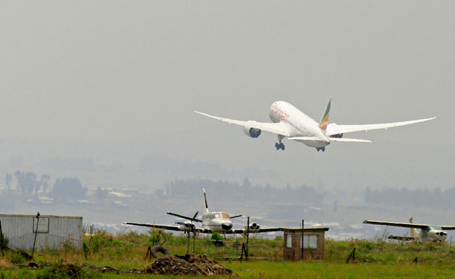 Ethiopian Airlines first to resume Dreamliner flights