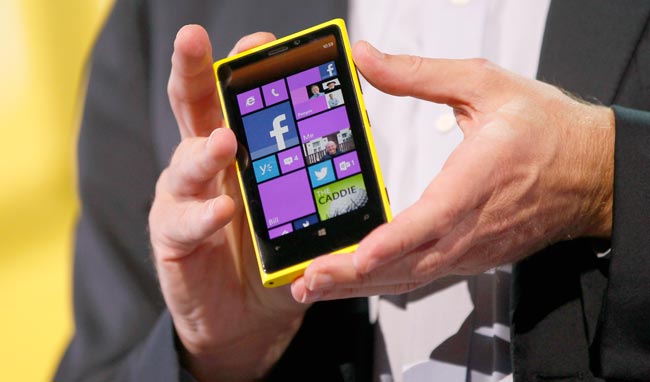 Top 10: Smartphones above Rs 20,000