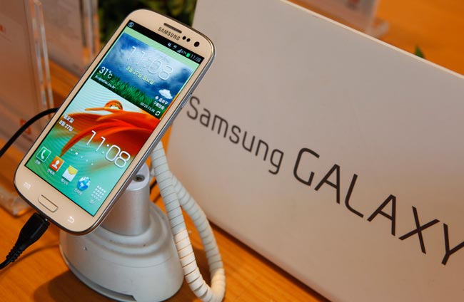 Top 10: Smartphones above Rs 20,000