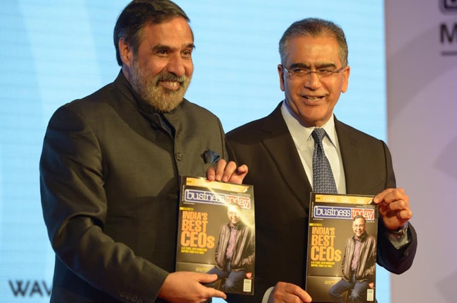 CEO awards, issue release and more