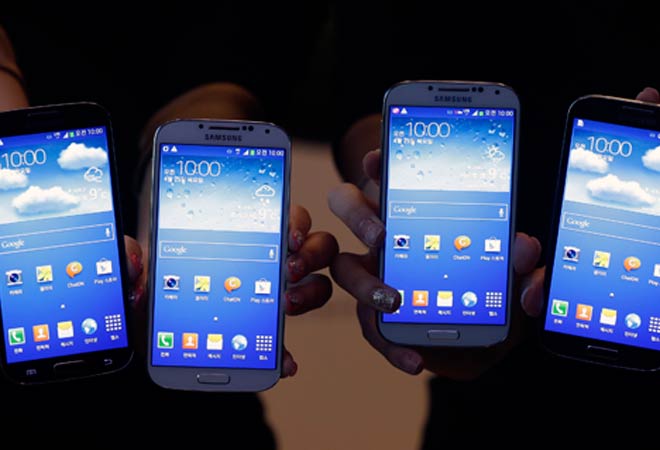 Top trending smartphones in India in 2013