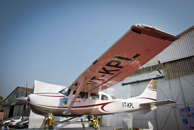 Float and fly: Maharashtra gets its first Seaplane