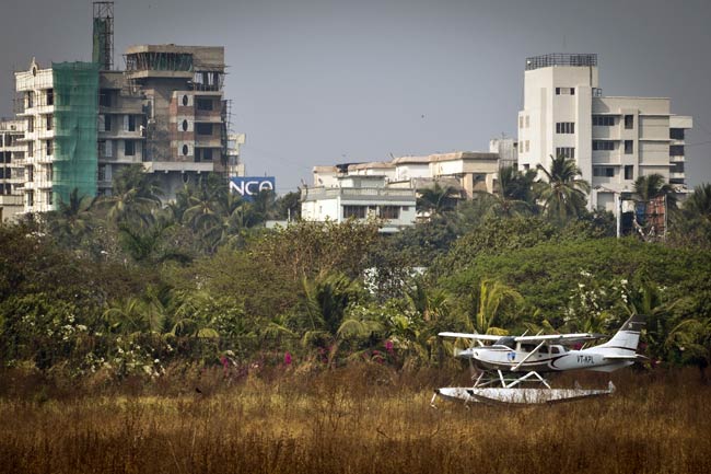 Float and fly: Maharashtra gets its first Seaplane