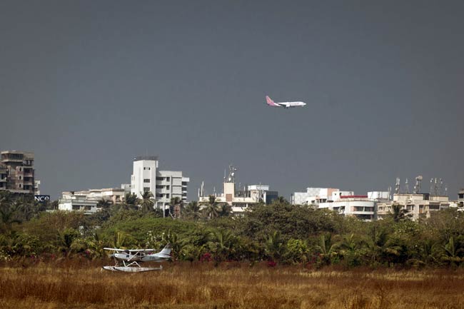 Float and fly: Maharashtra gets its first Seaplane