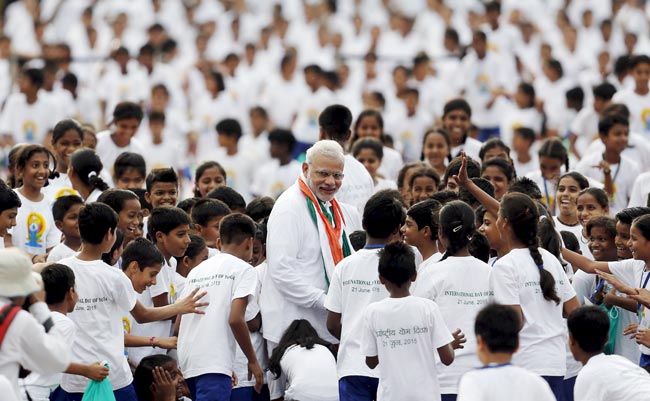 PM Modi leads over 37K people to mark International Yoga Day
