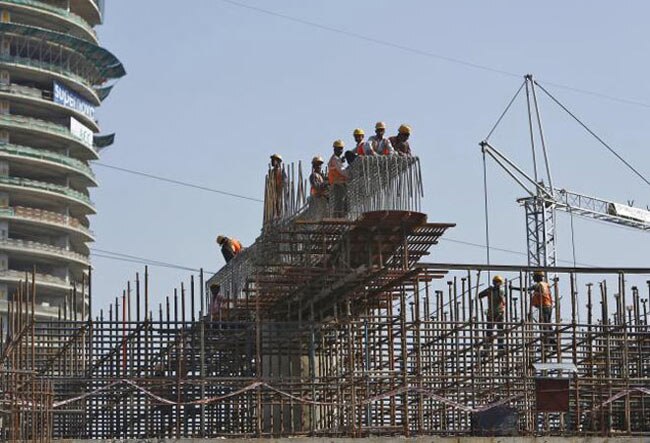 Newsmakers: RCom-RJio to launch 4G services, Rajan not eyeing IMF top job and more