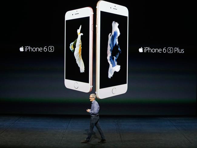 Apple launches iPhone 6S, 6S Plus with 3D Touch technology