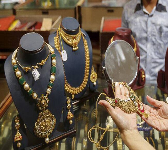 Newsmakers: Seventh Pay Commmission may offer 23% salary hike and more