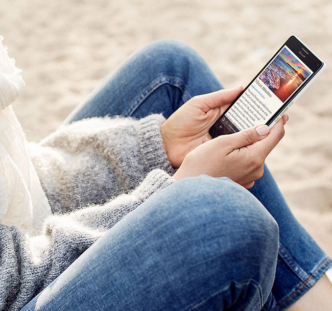 Microsoft launches two Windows 10-powered Lumia smartphones 