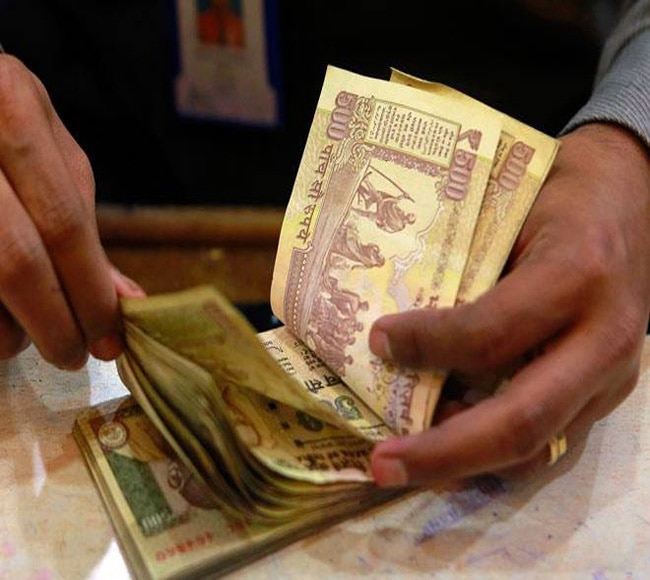 Newsmakers: Seventh Pay Commmission may offer 23% salary hike and more