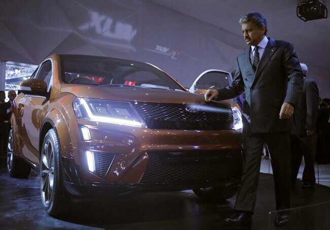 Auto Expo 2016: Moto Guzzi, Mahindra XUV Aero concept car and more 