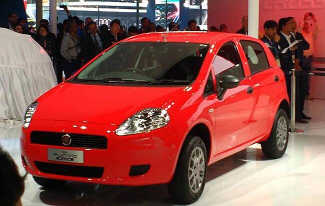 Auto Expo 2016: Moto Guzzi, Mahindra XUV Aero concept car and more 