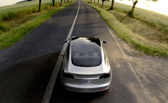All that you should know about Tesla Model 3 sedan 