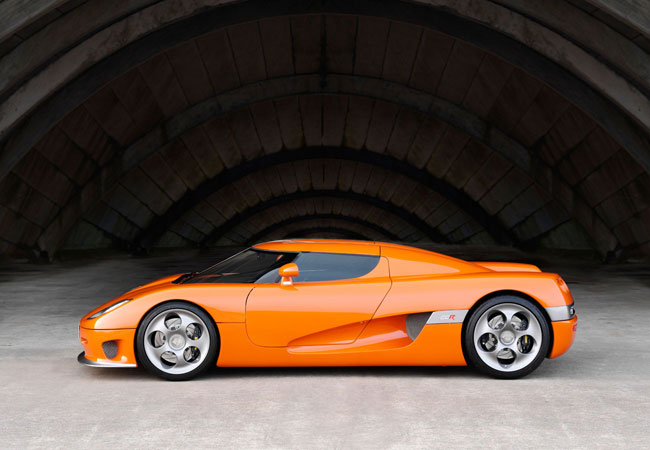 Top 10 fastest cars in the world 