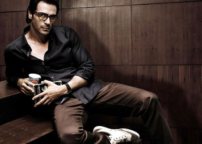 10 Bollywood stars who made it big as entrepreneurs